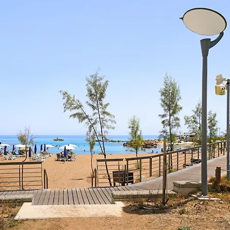 Anemona - 100m From Pernera *