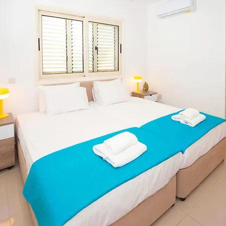 Anemona - 100m From Pernera Villa Protaras