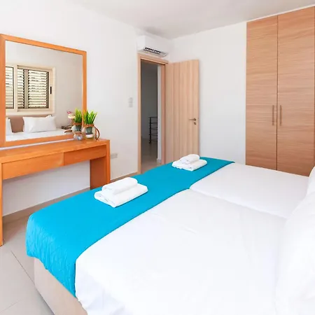 Anemona - 100m From Pernera *