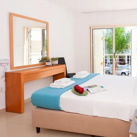 Anemona - 100m From Pernera