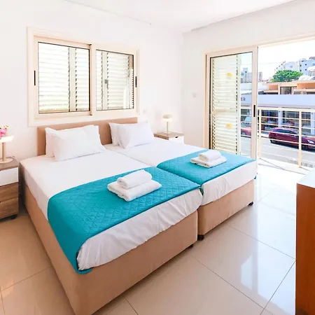 Anemona - 100m From Pernera Vila