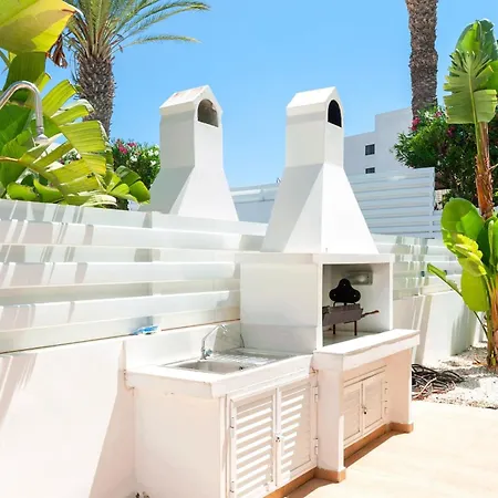 Villa Anemona - 100m From Pernera *