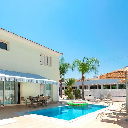 Anemona - 100m From Pernera *