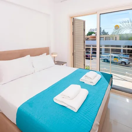 Anemona - 100m From Pernera Holiday home