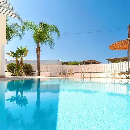 Villa Anemona - 100m From Pernera *