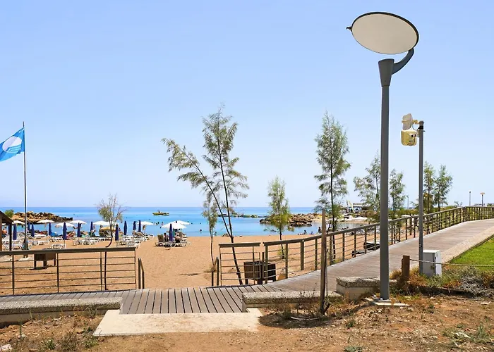 Anemona - 100m From Pernera *