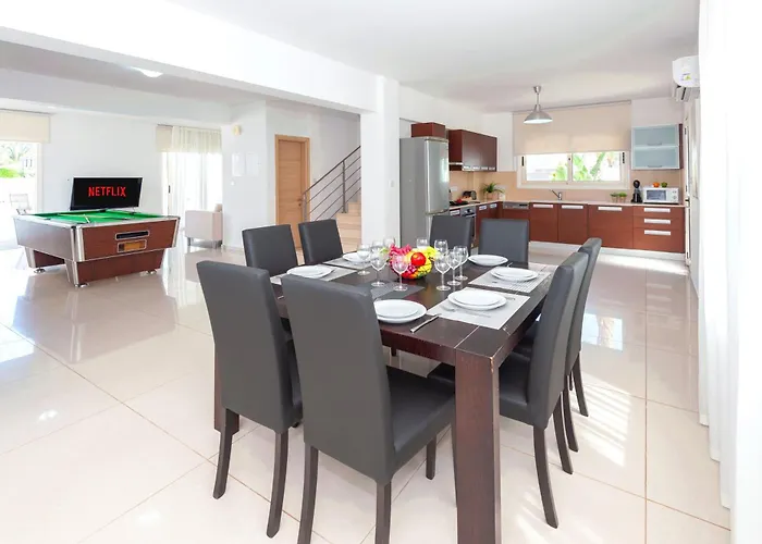 Villa Anemona - 100m From Pernera