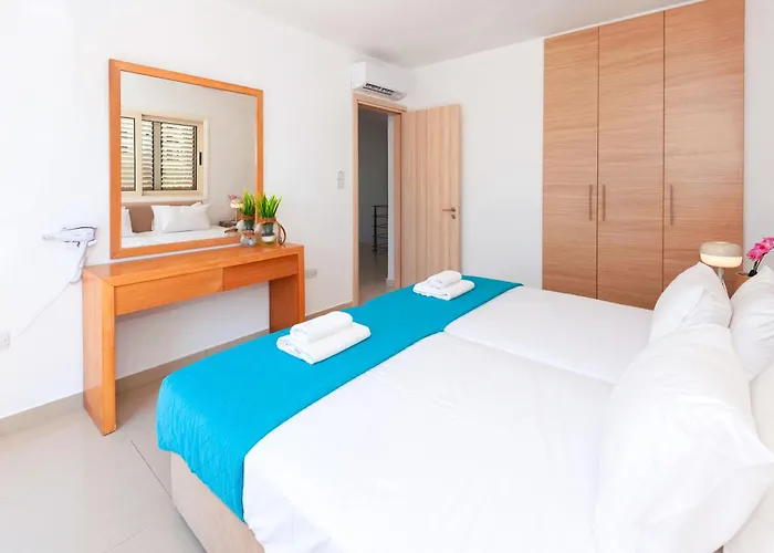 Anemona - 100m From Pernera *